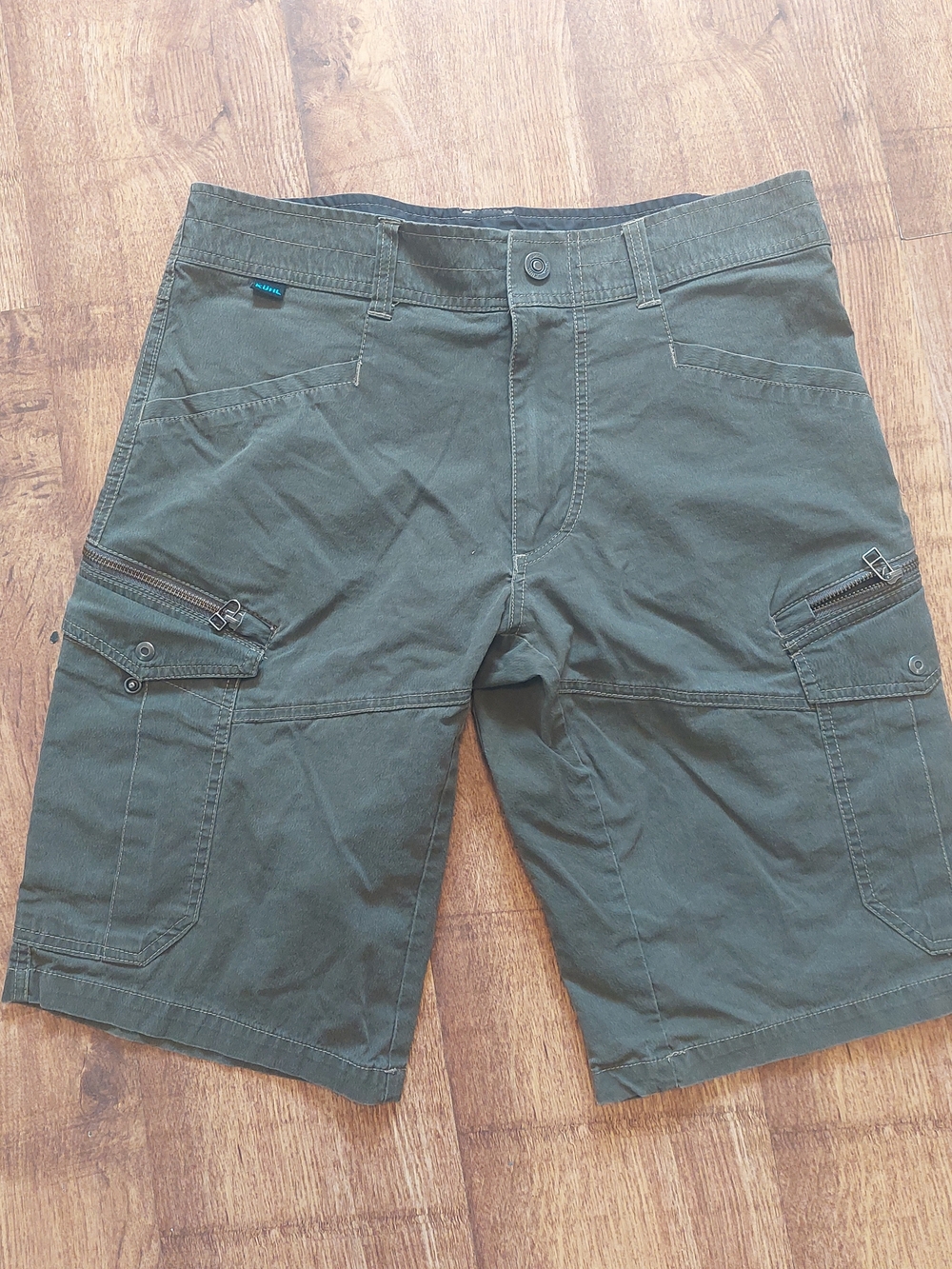 Men's Kuhl Olive Green Cargo Shorts - Relaxed Fit 30 S 32